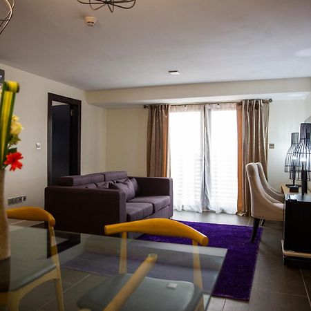 Boun's Hotel Yaoundé Buitenkant foto